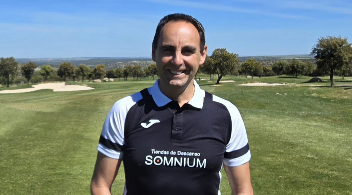 Emilio Peñafuerte, el pinteño que sueña con ser campeón del mundo de footgolf
