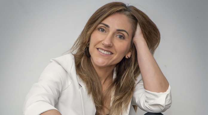 “A muerte por tus sueños”, el debut literario de la pinteña Fátima Melgar “Iris Green”